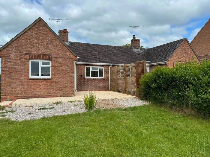 1 Bedroom Bungalow To Rent In School Lane, Nether Wallop, Stockbridge, SO20