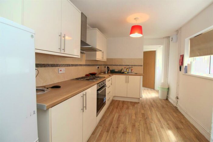 1 Bedroom Flat To Rent In Comet Street, Cardiff, CF24