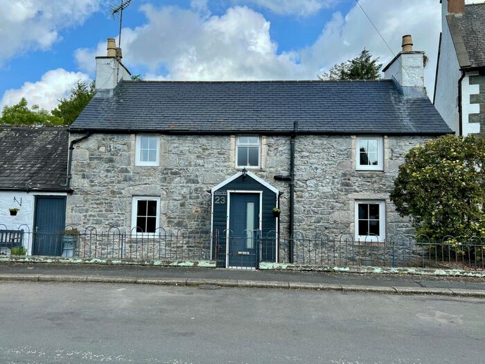 2 Bedroom Detached House For Sale In Roselea, Main Street, Twynholm, DG6