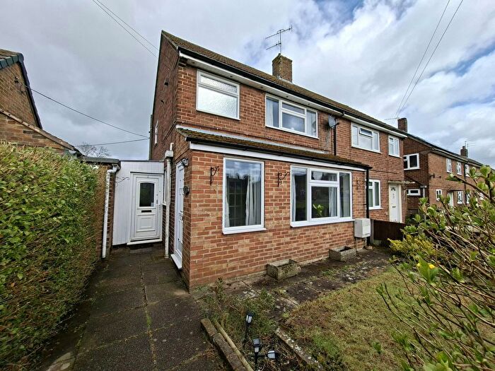 Town House To Rent In Blyth Close, Blythe Bridge, Stoke-On-Trent, ST11