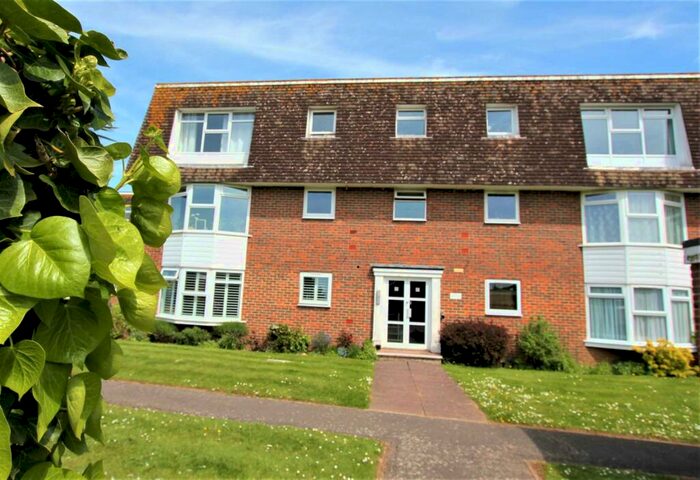 1 Bedroom Flat To Rent In Greystone Avenue, Worthing, BN13