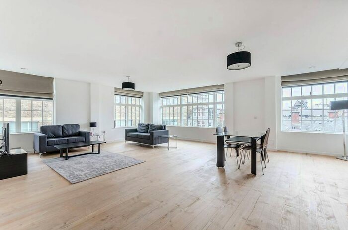 2 Bedroom Flat To Rent In Regent Lofts And Penthouses, Soho, London, W1F
