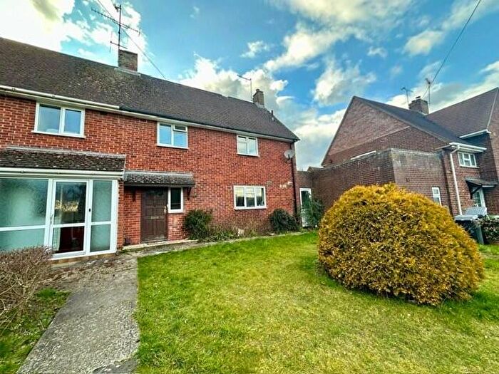 5 Bedroom Semi-Detached House To Rent In Chatham Road, Winchester, SO22