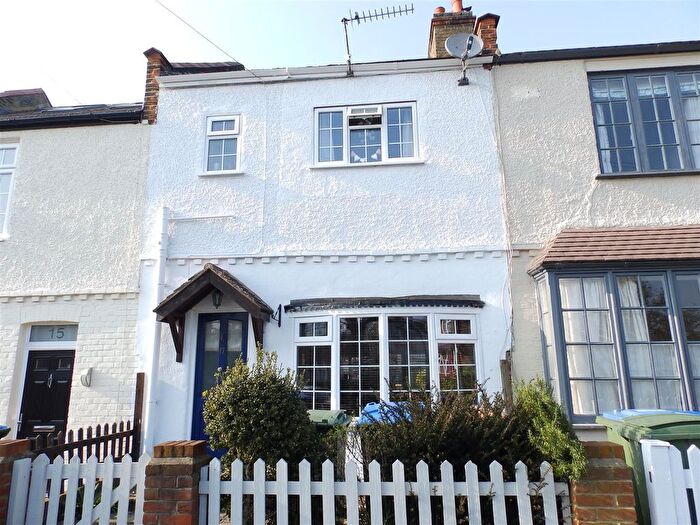 3 Bedroom Terraced House To Rent In Kings Road, Long Ditton, KT6