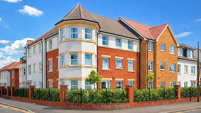 2 Bedroom Flat For Sale In Thwaytes Court, Minster Drive, Herne Bay, CT6