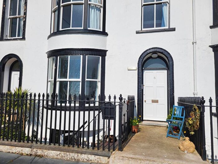 1 Bedroom Flat For Sale In Westcliffe Terrace, Seaton, Devon, EX12