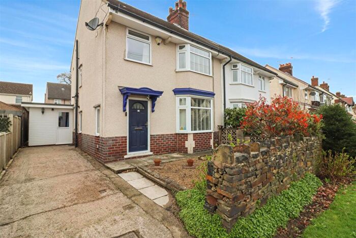 3 Bedroom Semi Detached House For Sale In Mansfeldt Road, Newbold, Chesterfield, S41