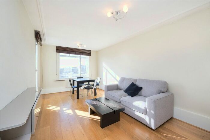 2 Bedroom Flat To Rent In Upper Berkeley Street, London, W1H