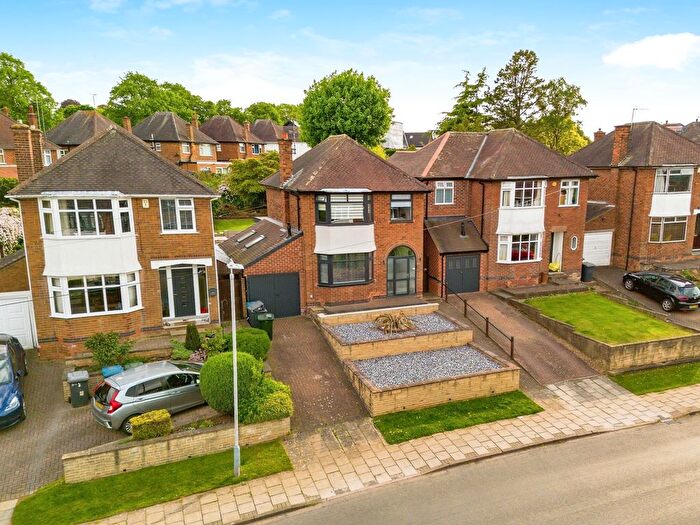 3 Bedroom Detached House For Sale In Stanhome Drive, West Bridgford, Nottinghamshire, NG2