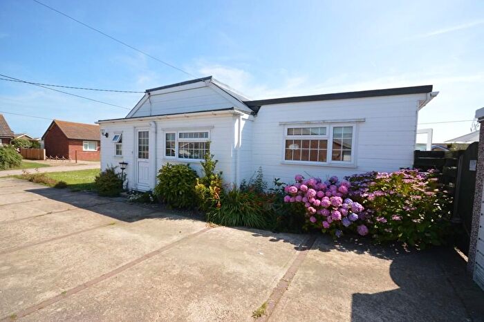 3 Bedroom Detached Bungalow For Sale In The Crescent, Walcott, Norwich, NR12