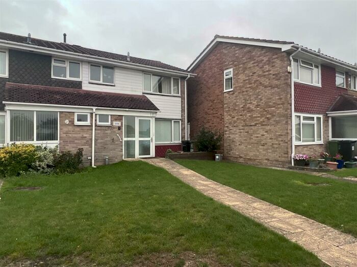 3 Bedroom House To Rent In Moorings Way, Southsea, PO4