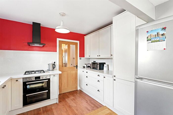 3 Bedroom Bungalow For Sale In Balmanno Park, Bridge Of Earn, Perth, PH2