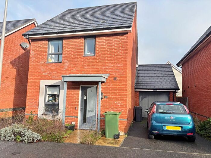 3 Bedroom Detached House For Sale In Furnells Way, Bexhill-On-Sea, TN40