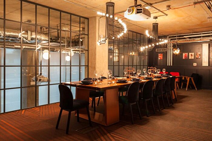 Studio To Rent In Old Oak Lane, London, NW10