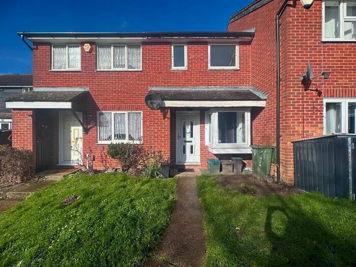 2 Bedroom Terraced House To Rent In Doveney Close, Orpington, BR5