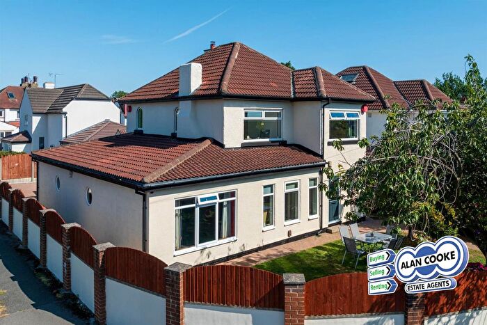 5 Bedroom Detached House For Sale In Falkland Mount, Moortown, Leeds, LS17
