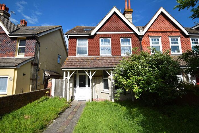 2 Bedroom Flat To Rent In Willingdon Road, Eastbourne, BN21