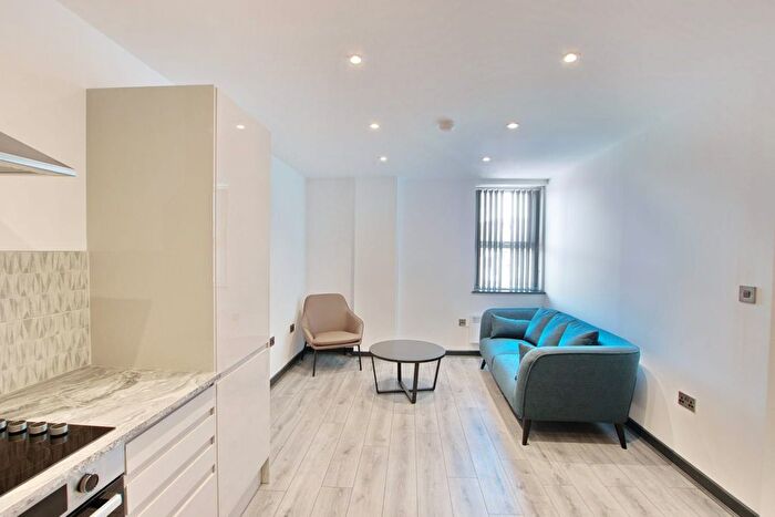 1 Bedroom Flat To Rent In Flat, Trinity A, Stanningley Road, Leeds, LS13