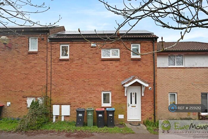 3 Bedroom Terraced House To Rent In The High Street, Milton Keynes, MK8