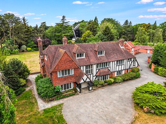6 Bedroom Detached House For Sale In Mill Green Road, Mill Green, Fryerning, CM4