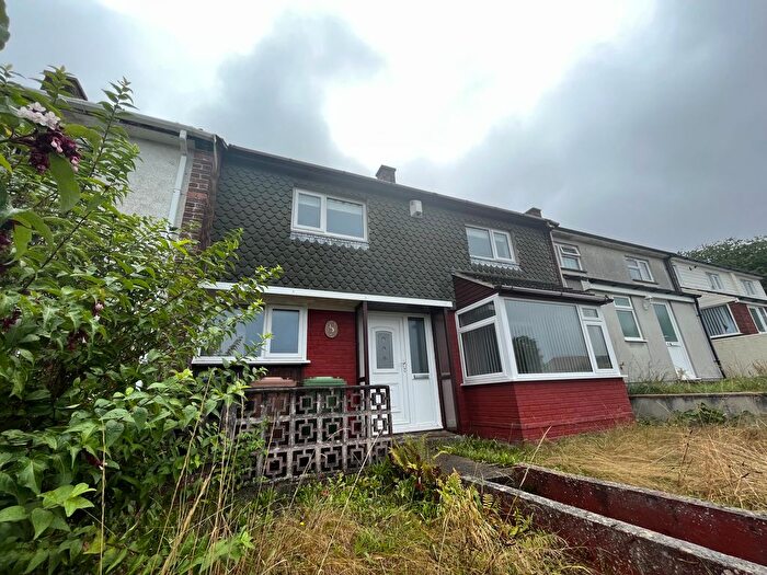 2 Bedroom Property To Rent In Martlesham Place, Plymouth, PL5