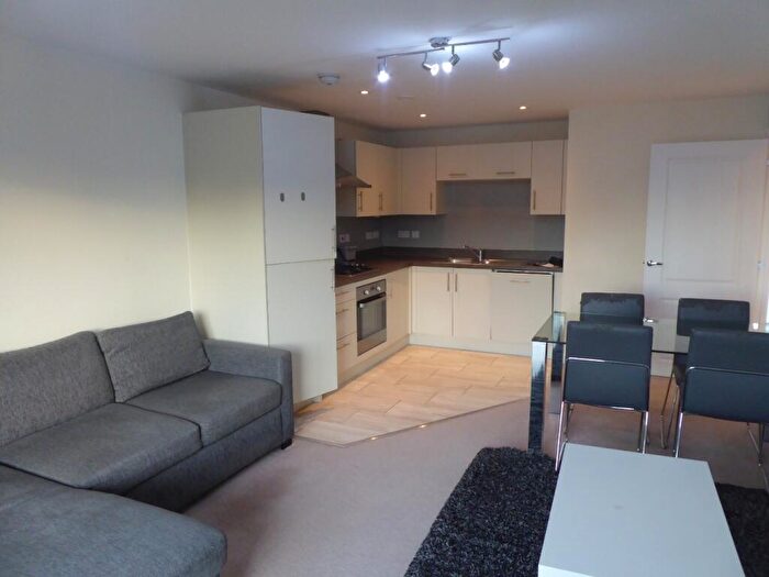 2 Bedroom Apartment To Rent In Oscar Wilde Road, Reading, Berkshire, RG1
