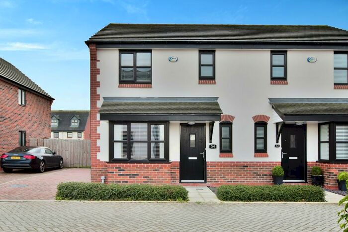 3 Bedroom Semi-Detached House To Rent In Hawthorn Avenue, Hazel Grove, Stockport, Greater Manchester, SK7