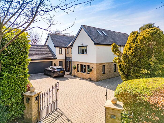 7 Bedroom Detached House For Sale In Walton Avenue, Pannal, Harrogate, HG3
