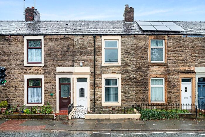 3 Bedroom Terraced House For Sale In Blackburn Road, Darwen, BB3