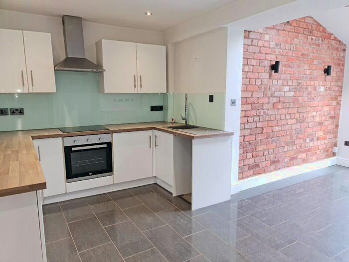 3 Bedroom Terraced House To Rent In Cotford Road, Maypole, Birmingham, B14