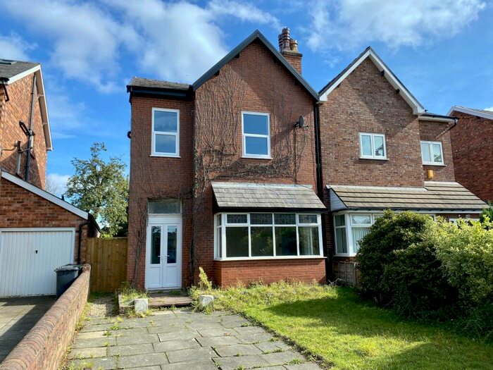 3 Bedroom Semi-Detached House To Rent In Cambridge Road, Southport, Merseyside., PR9