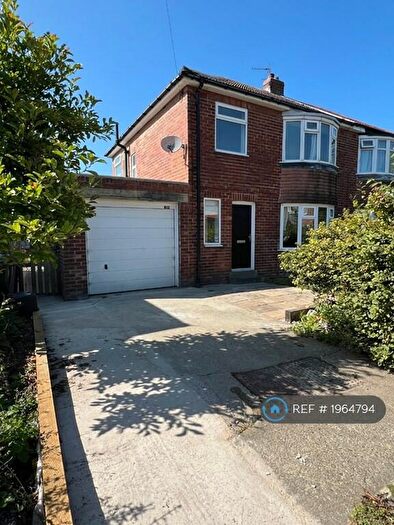 3 Bedroom Semi-Detached House To Rent In Cloverdale Gardens, Newcastle Upon Tyne, NE7