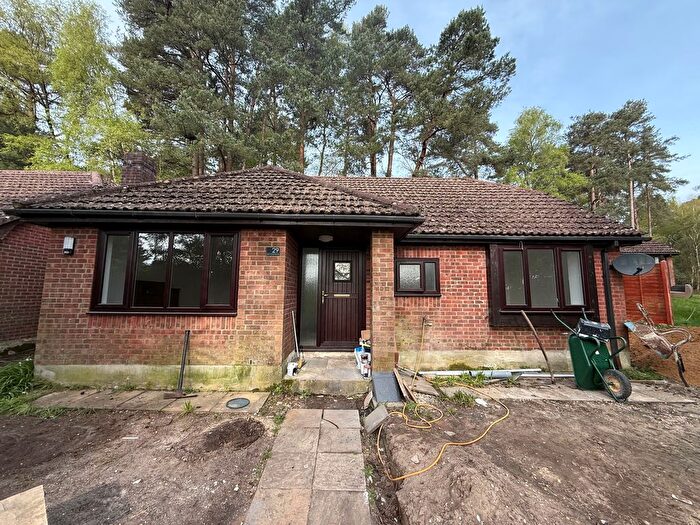 2 Bedroom Detached Bungalow To Rent In Hurn Road, Ringwood, BH24