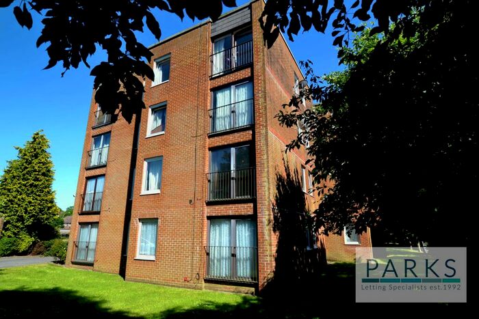 2 Bedroom Apartment To Rent In Homeleigh, London Road, Brighton, East Sussex, BN1