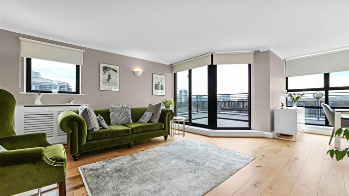 2 Bedroom Flat To Rent In Burrells Wharf Square, London, E14