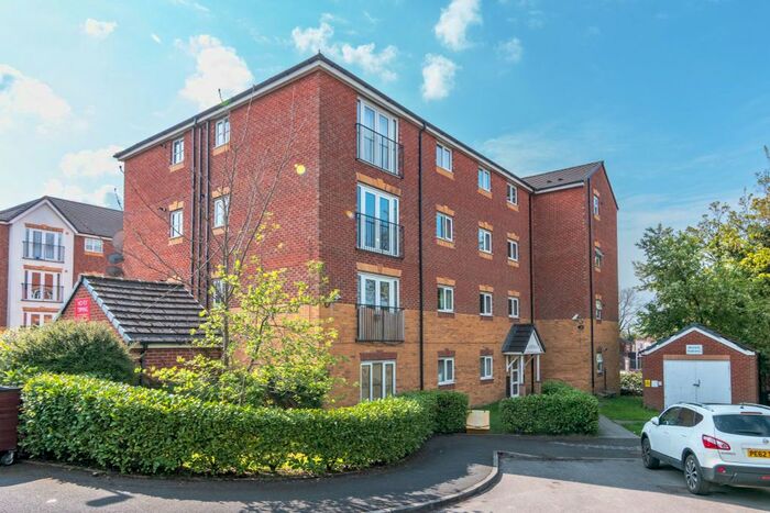 2 Bedroom Flat To Rent In Keane Court, Cheetham Hill, M8