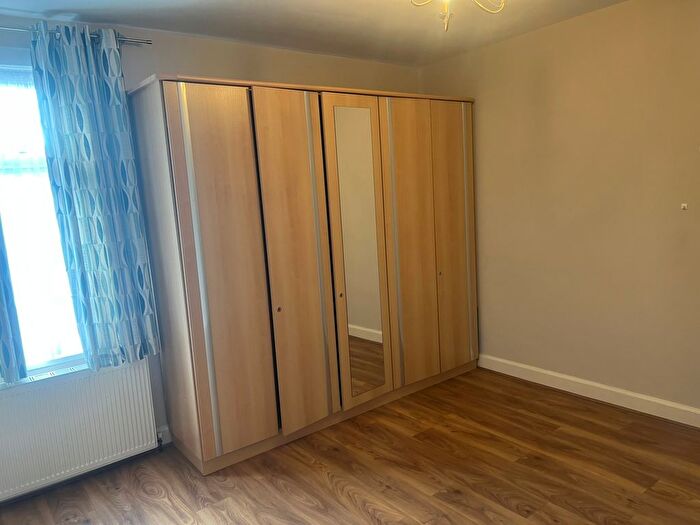 2 Bedroom Flat To Rent In Blackhorse Lane, Walthamstow, E17