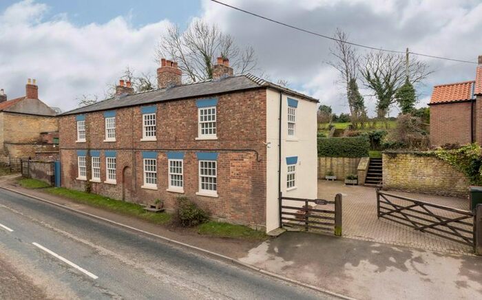 5 Bedroom Detached House For Sale In Appleton-Le-Street, Malton, YO17