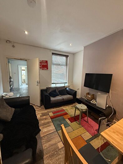 4 Bedroom Terraced House To Rent In Teversal Avenue: Bedroom Student House, NG7