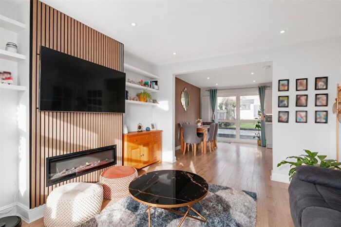 3 Bedroom House For Sale In Rougemont Avenue, Morden, SM4