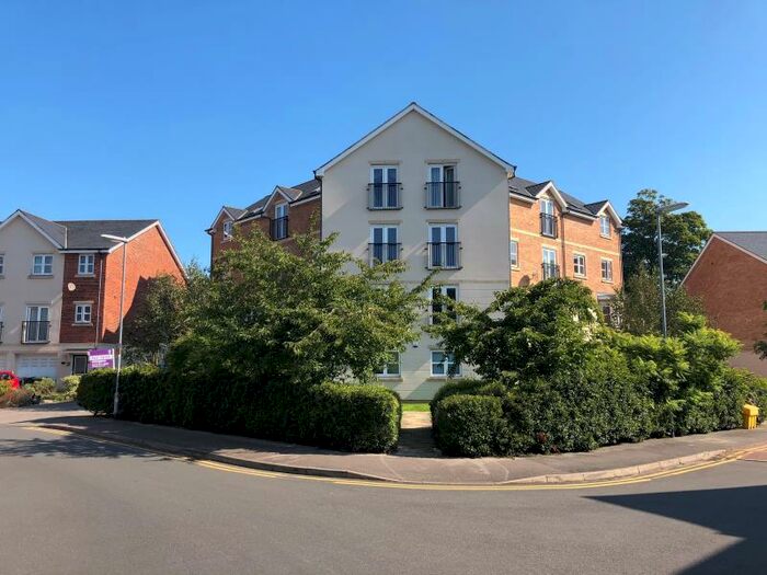 2 Bedroom Apartment To Rent In Montgomery Avenue, Far Headingley, Leeds, LS16