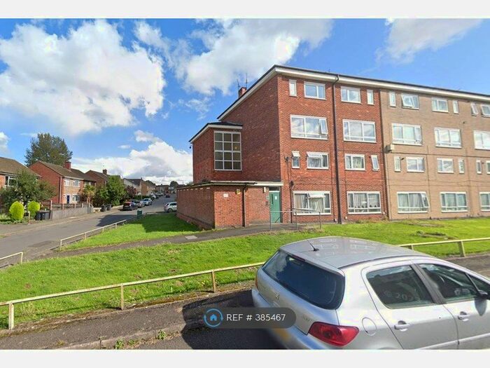 2 Bedroom Maisonette To Rent In Lydgate Court, Bedworth, CV12