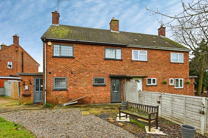 3 Bedroom Semi-detached House For Sale In Mariners Way, King's Lynn, PE30