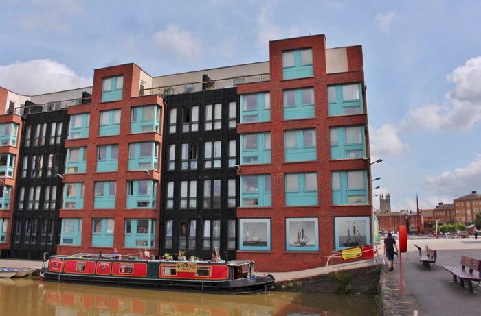 1 Bedroom Flat To Rent In Barge Arm, The Docks, Gloucester, GL1
