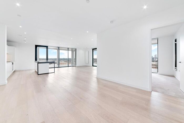 3 Bedroom Flat For Sale In Pinnacle House, Royal Wharf, E16