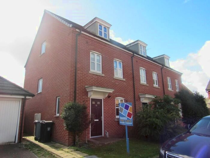 3 Bedroom Semi-Detached House To Rent In Winterton Close, Stamford, PE9