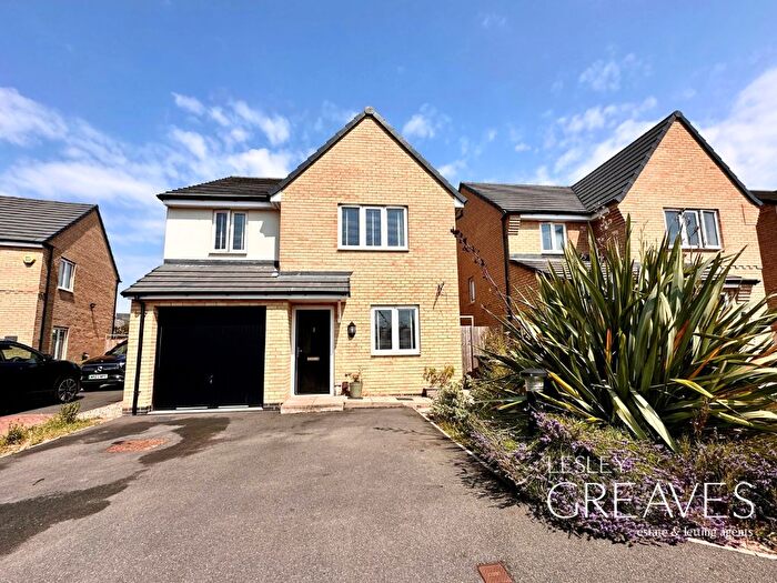 4 Bedroom Detached House To Rent In Corbett Chase, Gedling, Nottingham, NG4
