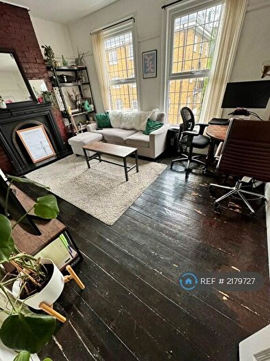 1 Bedroom Flat To Rent In Sussex House, London, NW1