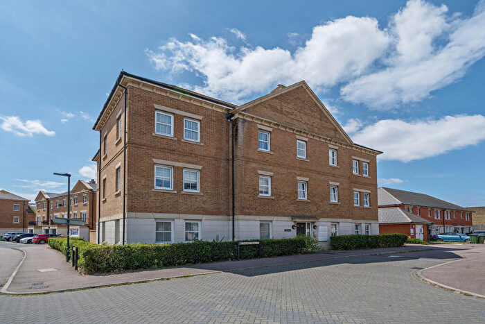 1 Bedroom Apartment For Sale In Garnet Road, Erith, DA8
