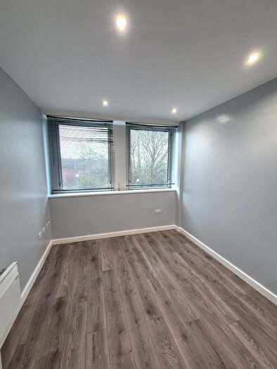 1 Bedroom Flat To Rent In Castleview House, East Lane, Cheshire, WA7